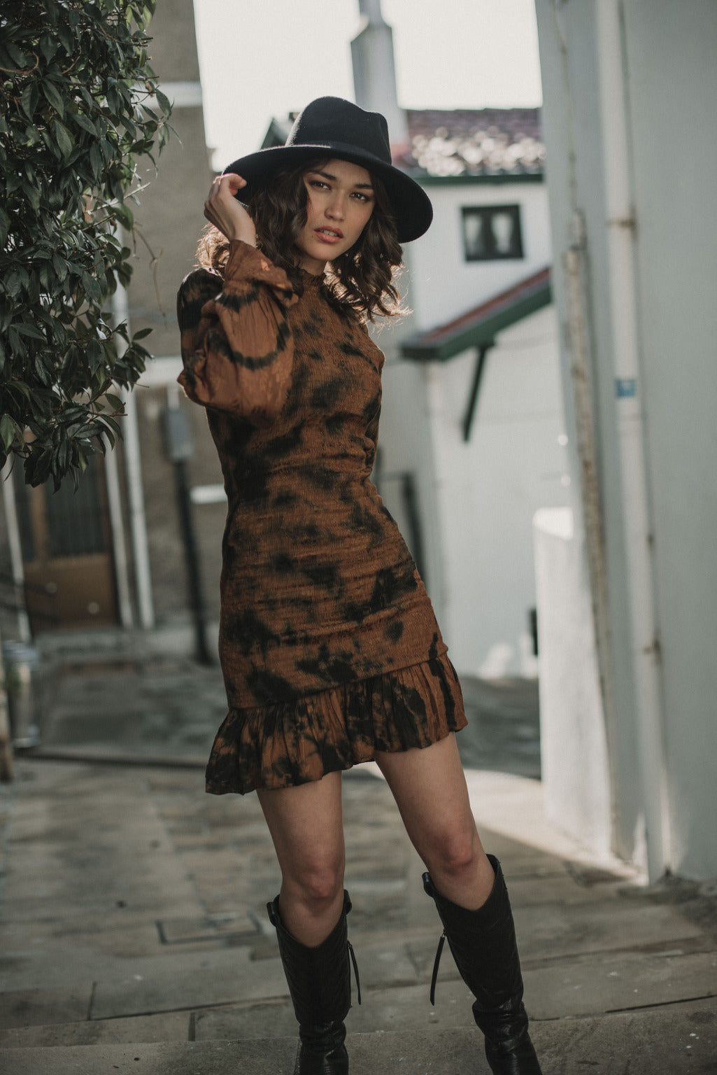 Boho Tie Dye ARYA Minikleid braun Piti Cuiti