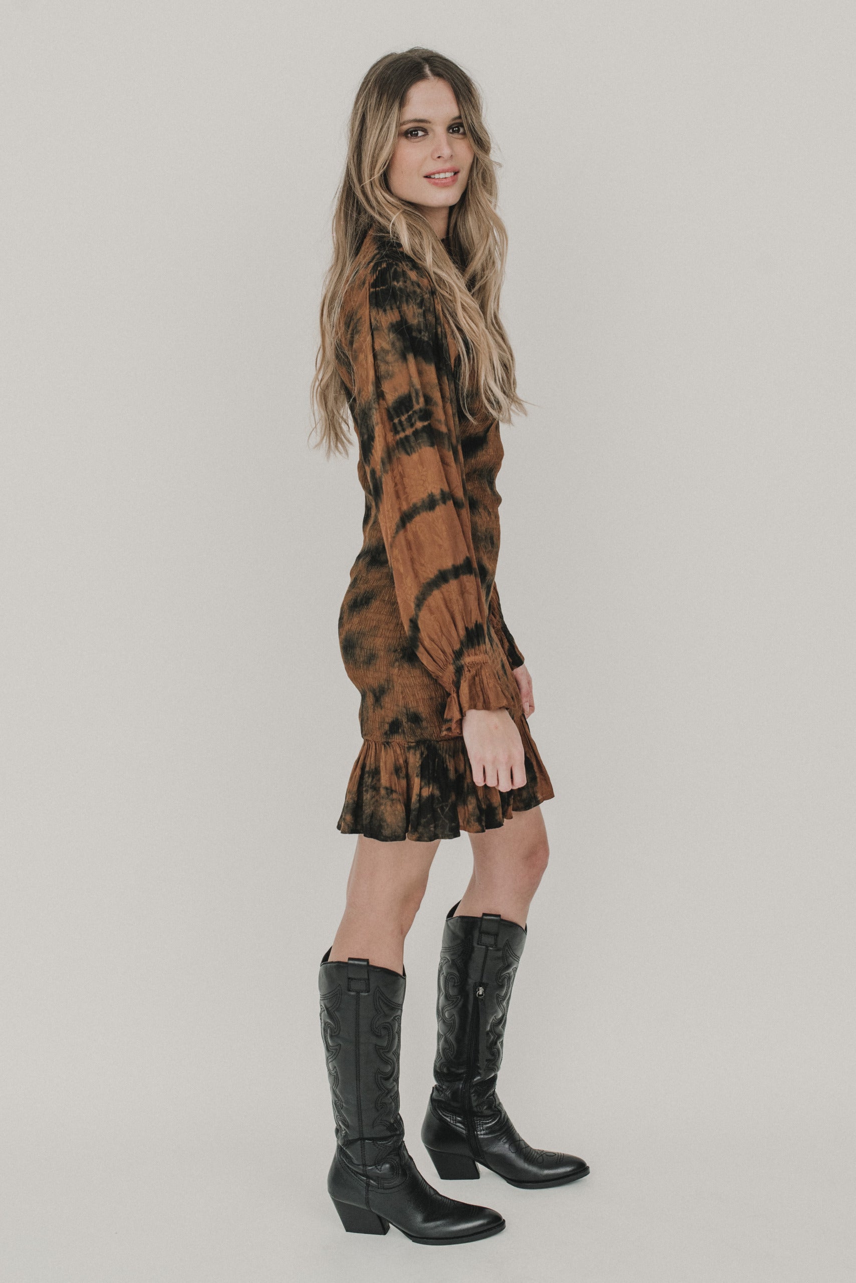 Boho Tie Dye ARYA Minikleid braun Piti Cuiti
