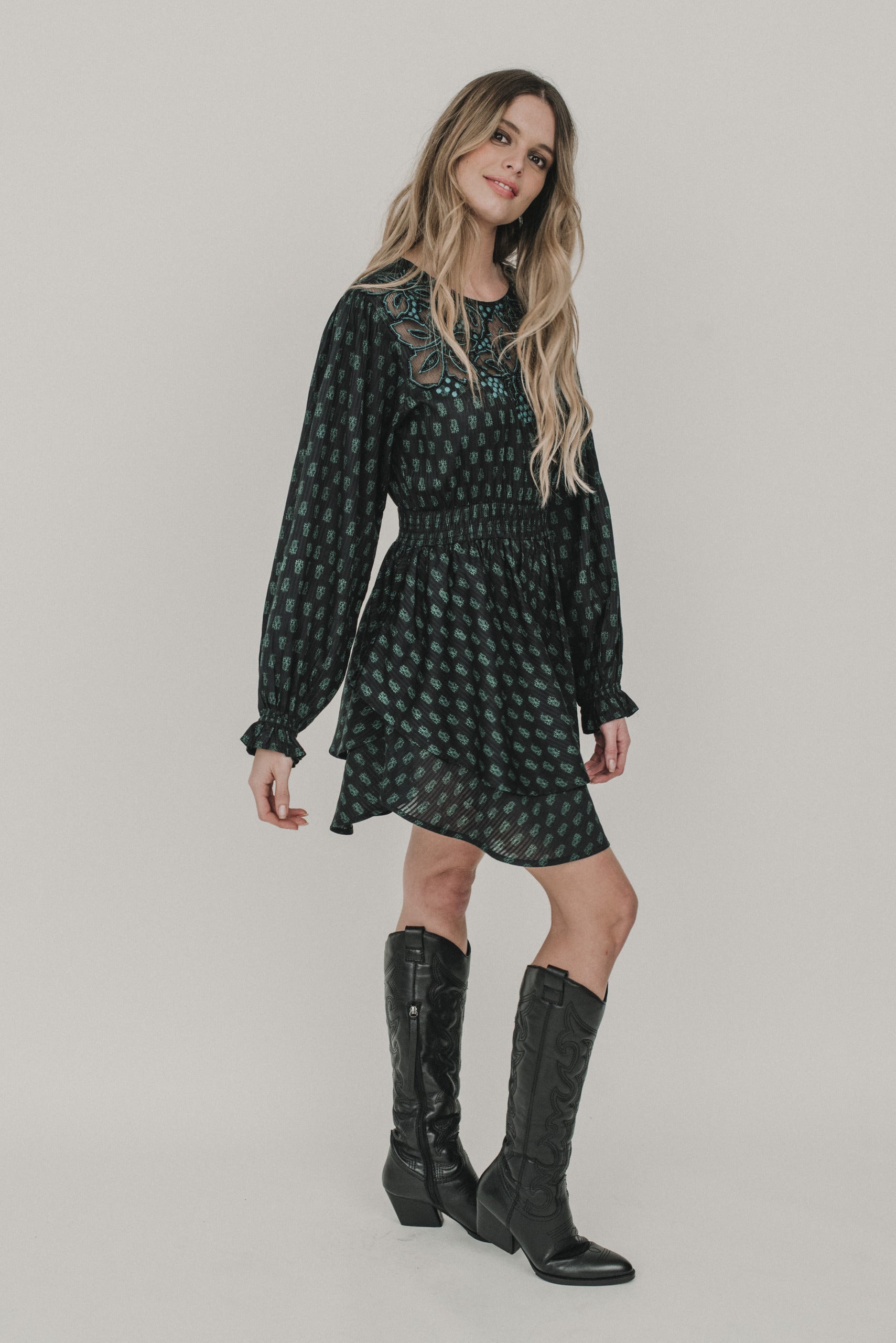 AINA Bohokleid grün Piti Cuiti