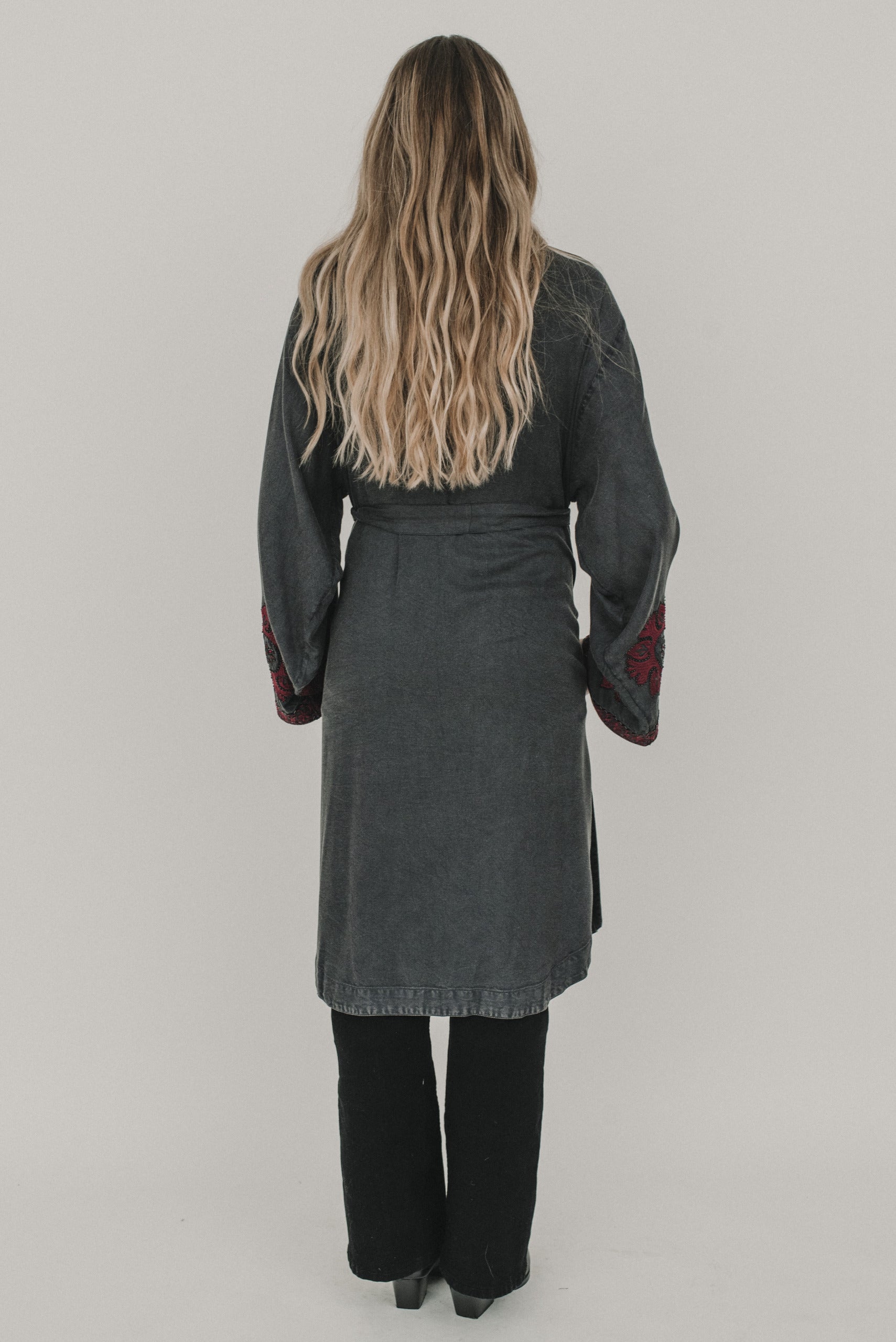 Roma Kimono grau Piti Cuiti