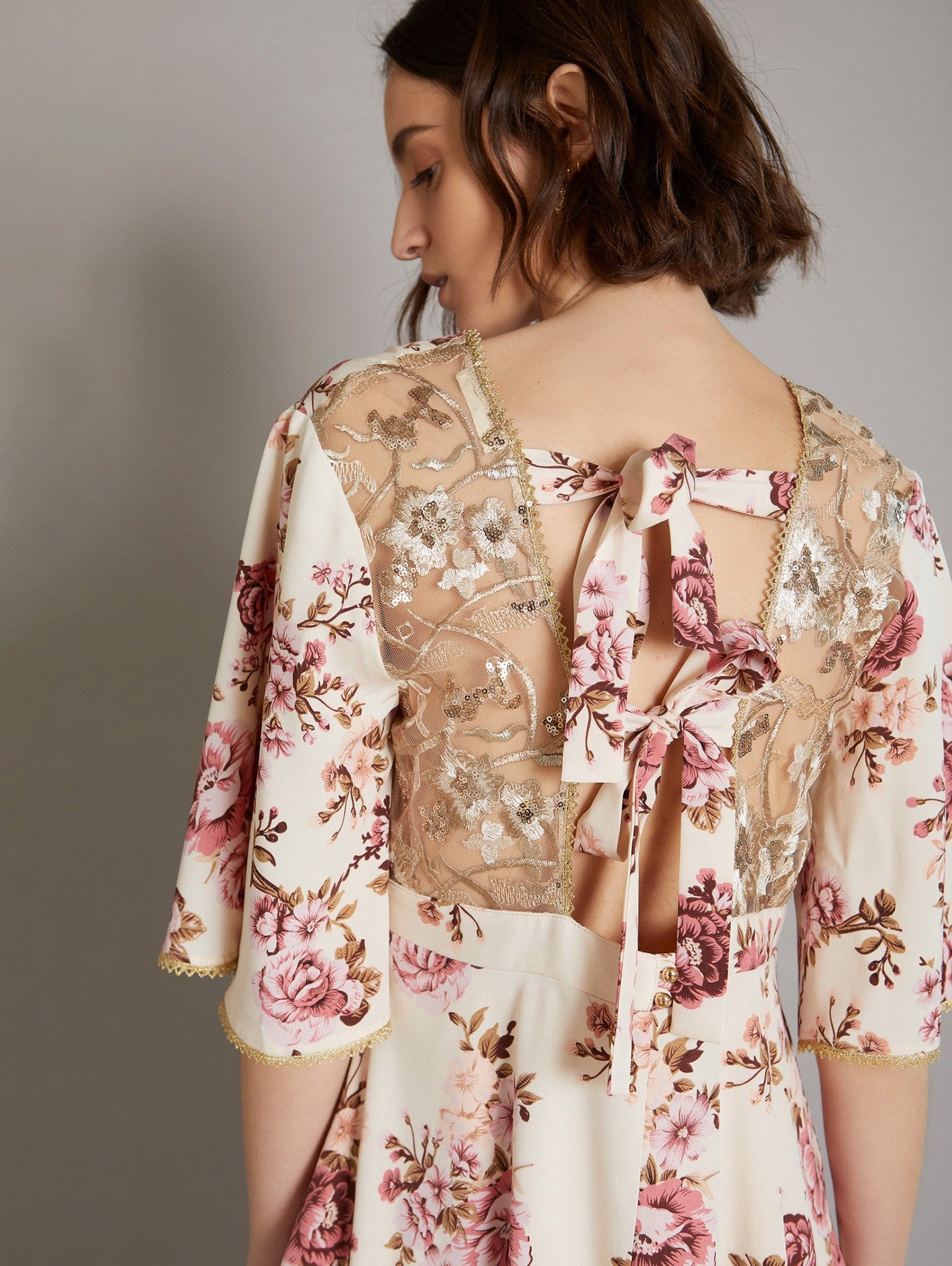 Romantisches Kleid mit Blumenprint Meisie