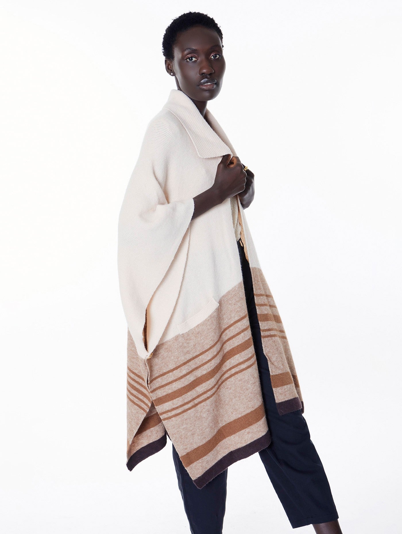 Strickponcho Meisie