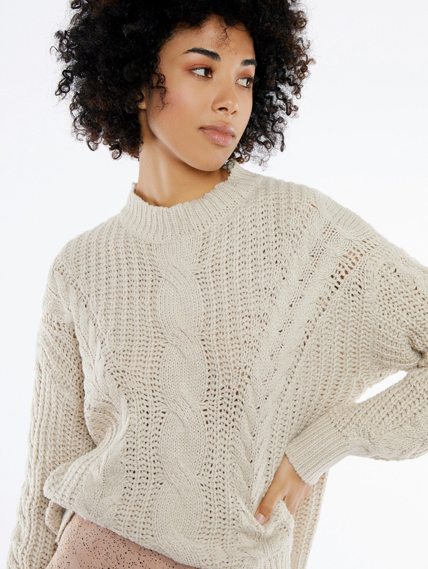 Wunderschöner Grobstrickpullover naturweiß Meisie