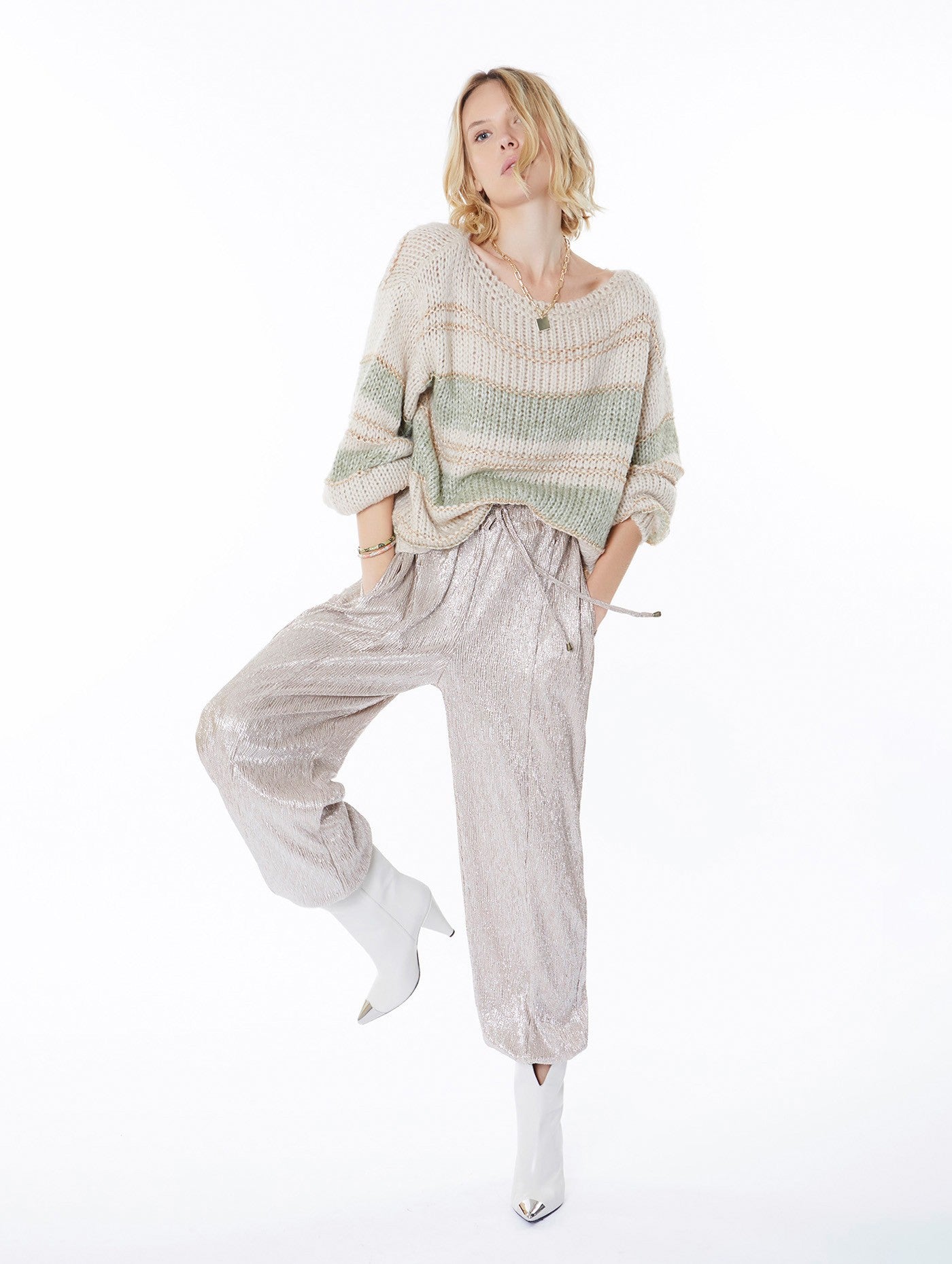 Lockere Hose in ivory/ light gold - Frollein Herzblut